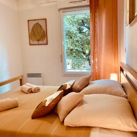 Apartament Chez Louis De Uzès